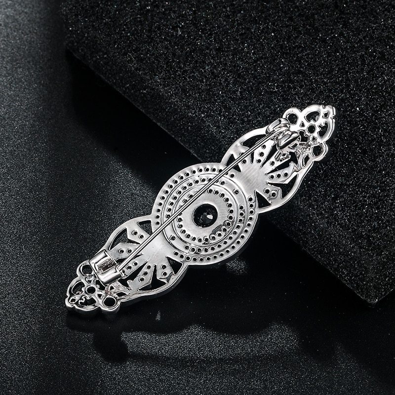 WEIMANJINGDIAN Black and White Zircon Crystal Vintage Style Brooch Pins