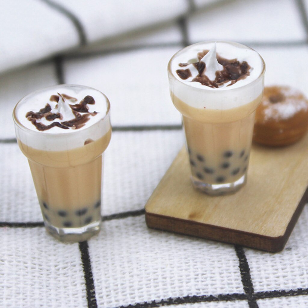 2 Pcs 1:12 Dollhouse Miniatuur Milkshake Parel Melk Thee Accessoires Model Speelgoed