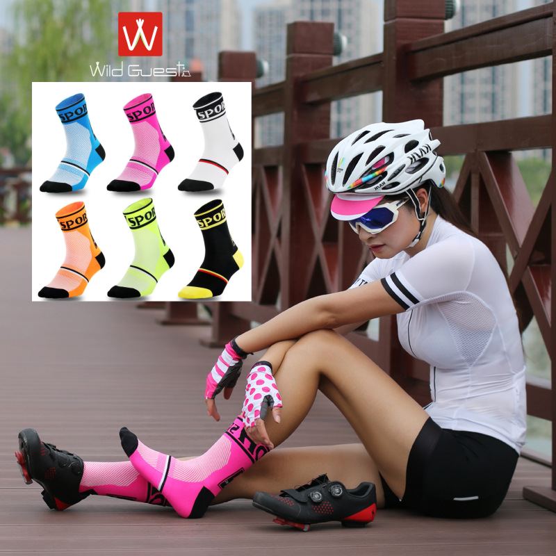 Hoge Qualitymen En Vrouwen Sport Fietsen Sokken Fiets Running Basketbal Sport Ademend Mid-Been Sokken