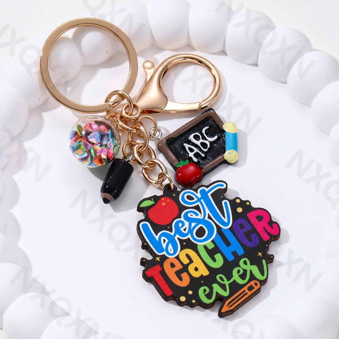 Cute Blackborad Pencil Heart Wooden Keychain Rainbow Apple Pendants Key Ring For Teachers On Teacher's Day Handmade Jewelry: WHITE
