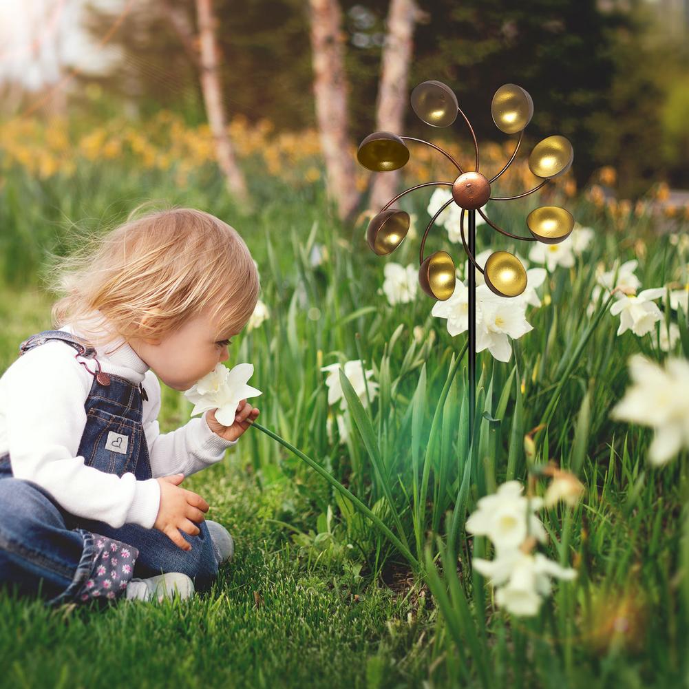 Outdoor Windmill Decoration Garden Lawn Wrought Iron Rotating Wind Spinner Courtyard Garden Stake Decorative Windmill Ornaments