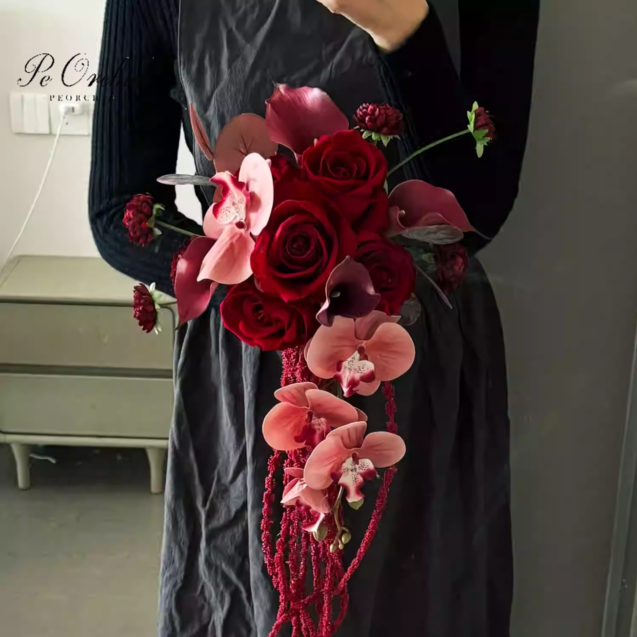 PEORCHID Kunstblumen-Hochzeitssträuße in verrotten mit Kaskadenstruktur für Brautjungfern, Ramo Novia, Orchideen und Rosen, künstlicher Blumenstrauß mit echter Haptik