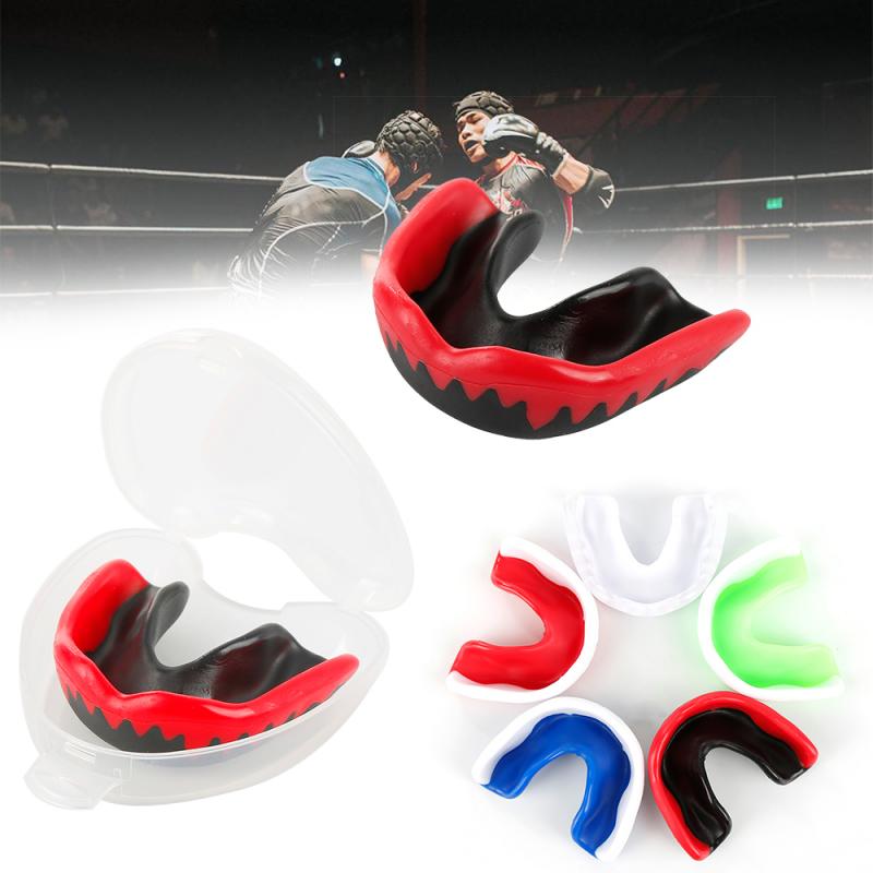 Nuovo Sharp Tooth Protector Boxing paradenti Brace Boxing Tooth Protector Tooth Guard Sports Brace apparecchio ortodontico Trainer