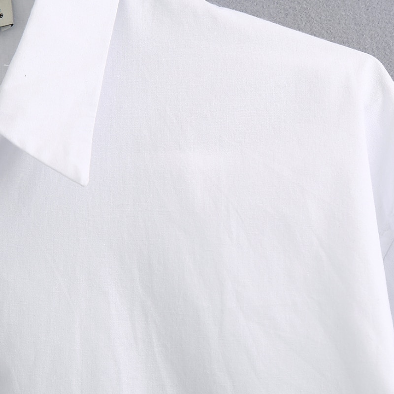 Novedad de , Blusa de popelina blanca informal con botones de decoración de estilo simple para mujer, abertura lateral de oficina con camisas, blusas elegantes LS6562