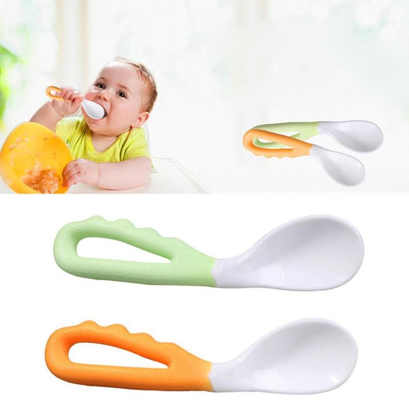 Child Feeding Spoon Curved Two-color Soup Newborn Tableware Baby Training Spoon Double Pack 71840