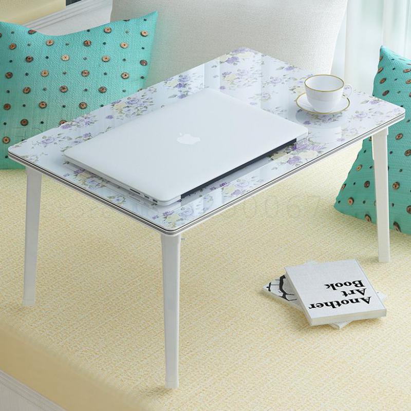 De Notebook Computer Bureau Slaapzaal Bed Met EEN Kleine Tafel Tafel Vouwen Luie Mensen Gecontracteerd Studie Bureau