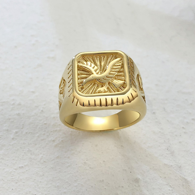 Bald Eagle Signet Ring For Men Gold Plated Bird Csignet Bird Rings Stainless Steel Hawk Band Jewelry