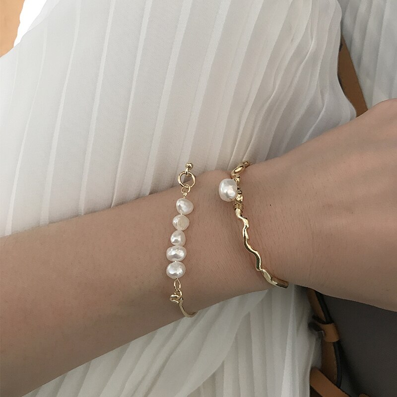 GHIDBK braccialetti solidi di perle d&#39;acqua dolce barocche dorate Dainty irregolare filo di perle avvolto martello braccialetti Pulseras Mujer Moda 2019