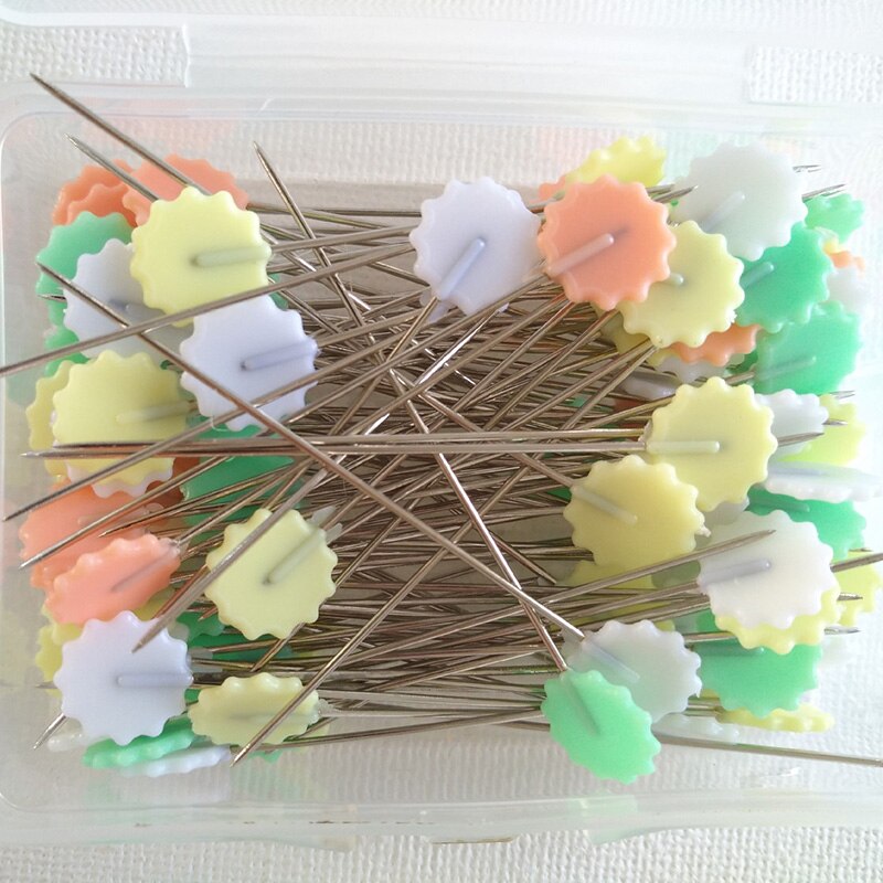 100 Stks/set Vlinder Bloem Nietstiften Patchwork Pinnen Naalden Naaien Pin Met Plastic Doos Handwerk Craft Tool Naaien Accessoires