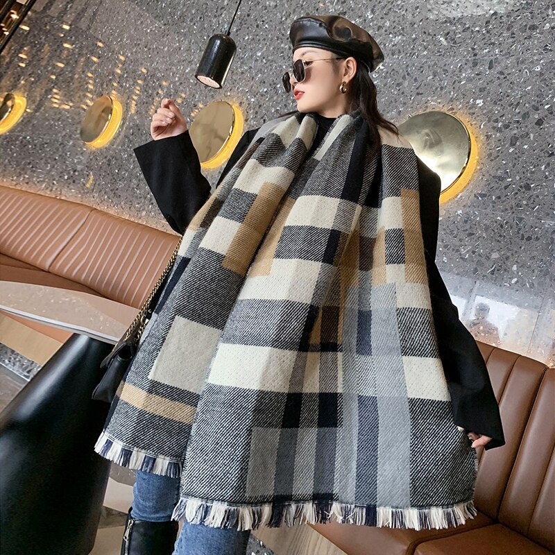 Nova chegada da moda outono inverno xadrez cachecol feminino quente de alta qualidade elegante bonito duplo lado fresco adorável vintage borla xale