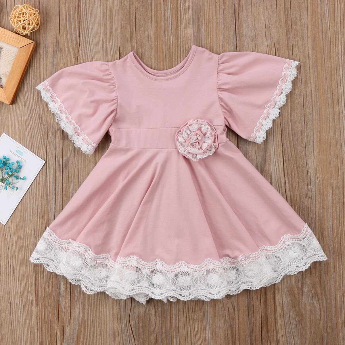 Cute Toddler Kids Baby Girls Princess Dress abito da damigella d&#39;onore corto in pizzo rosa con maniche corte a sbuffo per 1-5 anni