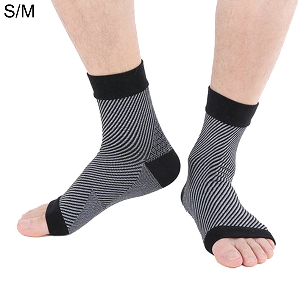 Protección para esguinces calcetines deportivos de presión de tobillo protección de tobillo de fibra de cobre calcetines protectores de tobillo mangas de compresión: Black / S / M