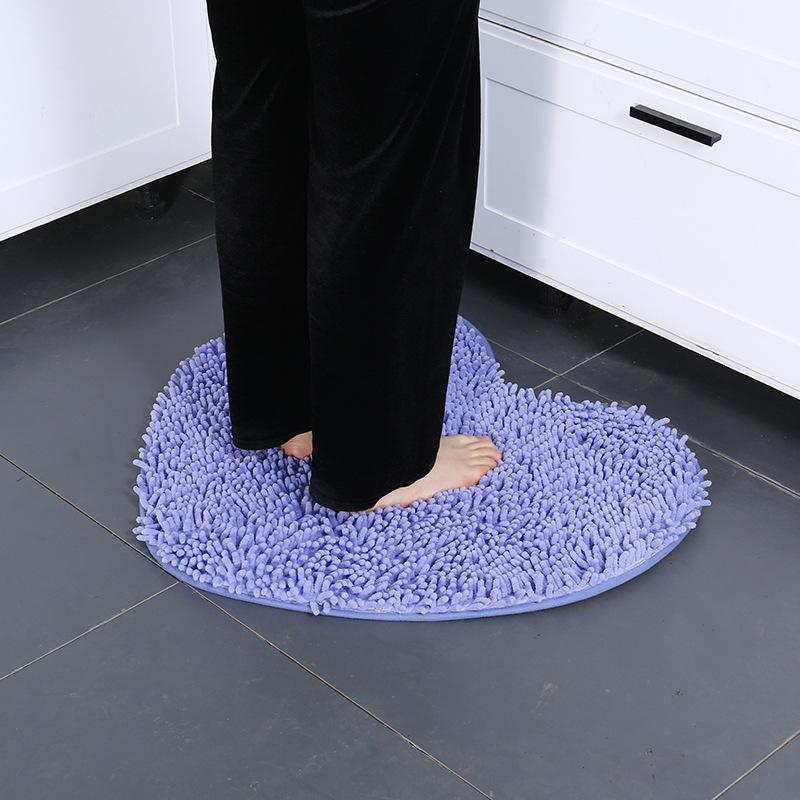 Chenille Heart Bathroom Floor Mats Home Bedroom Bathroom Entrance Non-slip Absorbent Foot Mat Luxury Bathroom Set