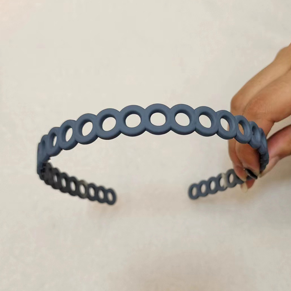 Nouvelle peinture en caoutchouc trou rond en plastique cheveux accessoires visage lavage fille dames Simple givré bandeau: GRIS