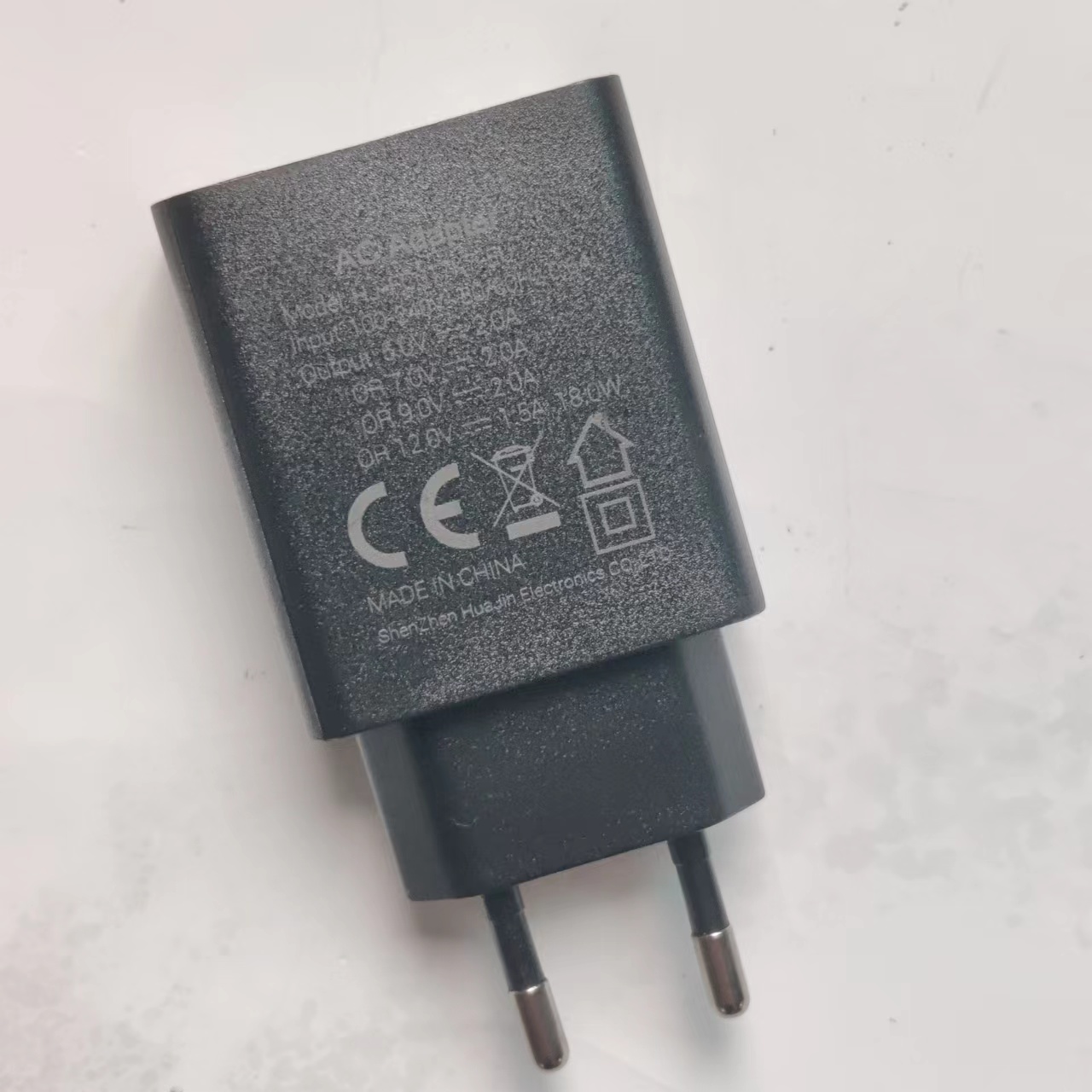 Neues Original OUKITEL WP6 WP7 praktisch EU Ladegerät Reiseadapter Stecker + Mikro Typ-C USB Datenleitungskabel: Schwarz