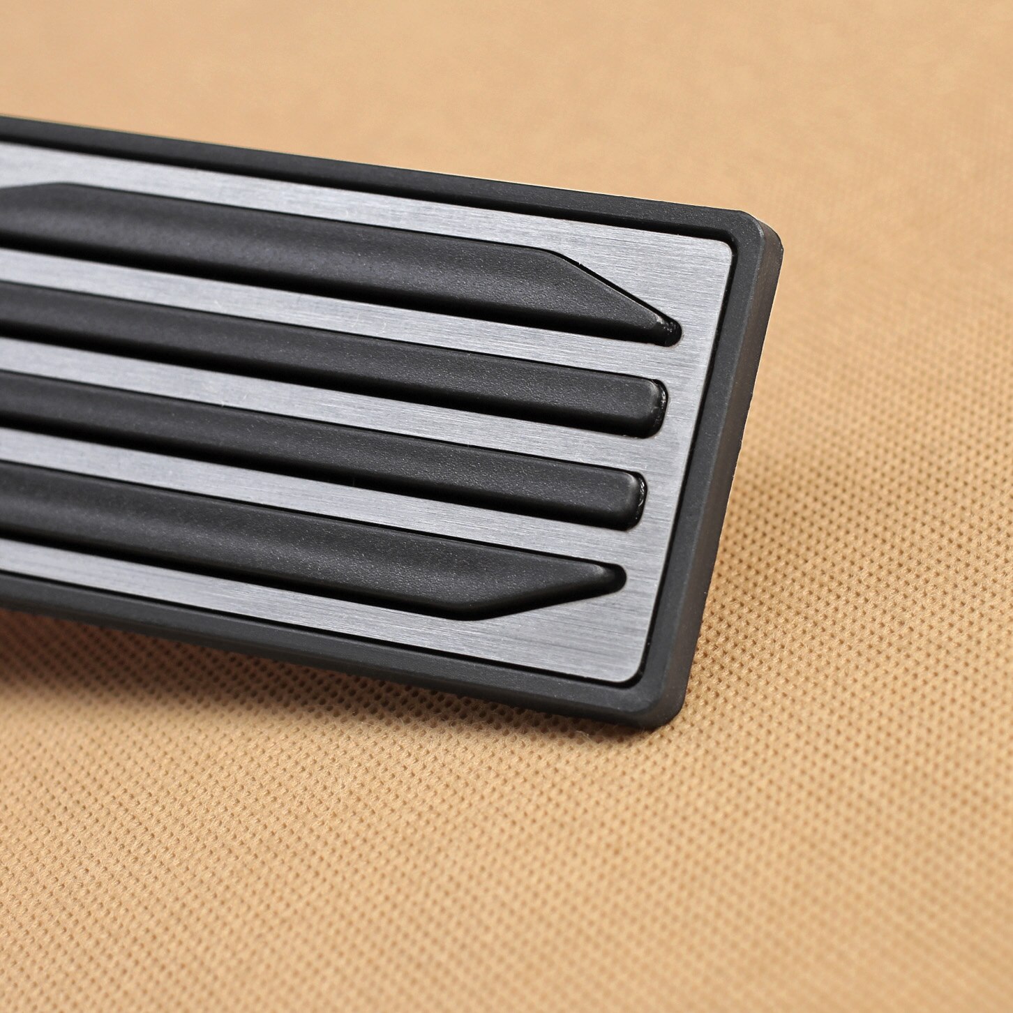 For Jaguar XE XF F-Pace Range Rover Velar Stainless Steel Footrest Steel Foot Rest Dead Pedal Cover Pad Trim