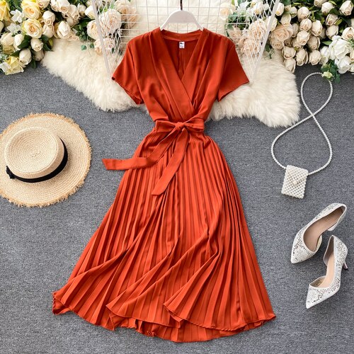 Midi retro Dress Women's Solid Color V-neck Lace-up Waist Slimming over-the-Knee Pleated Dress Office Lady: Orange-red