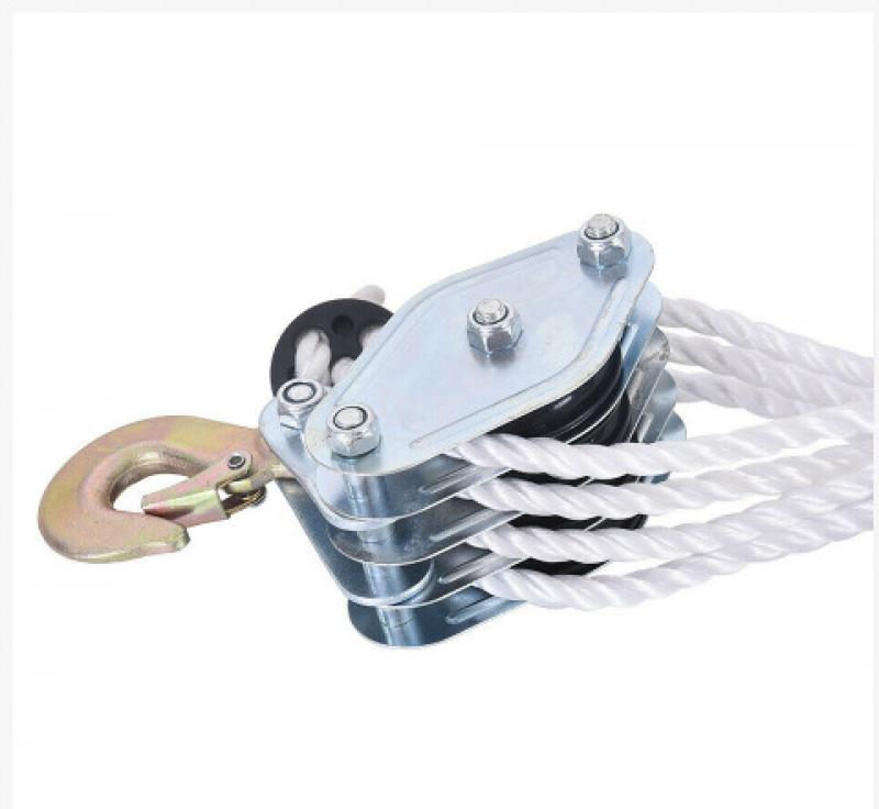 Hoist with pulley vertical lifting