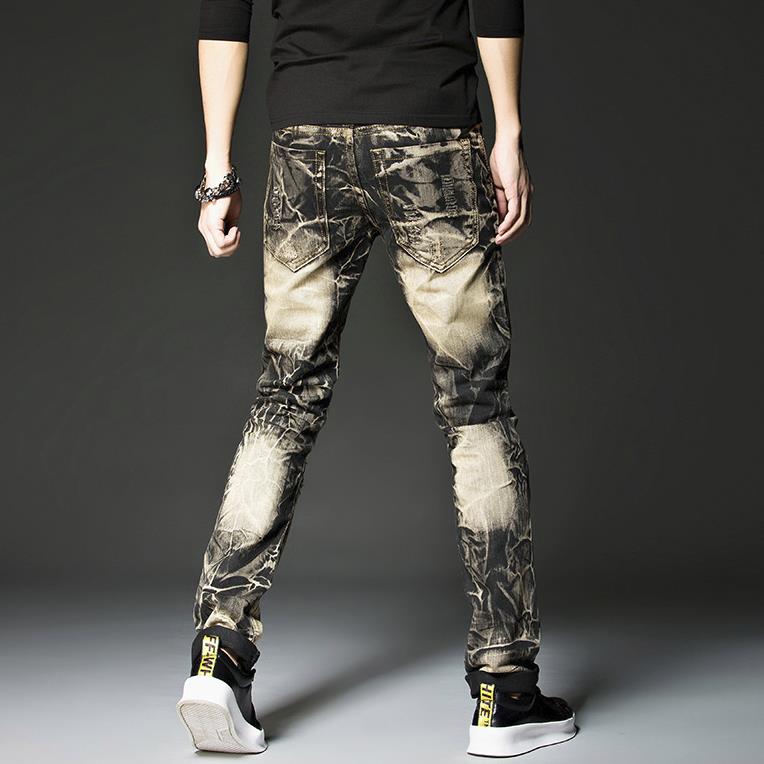 Herr svart rock hip hop jeans nitar broderi guld vingar byxor europa och amerika street vintage slitna raka jeans