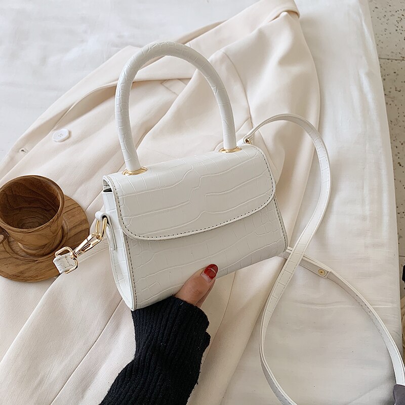 Luxe Handtassen Vrouwen Tassen Steen Patroon Kleine Bakken Tas Vrouwen Flap Messenger Bag Lederen Hand Portemonnees Dames Koppelingen: White shoulder bag