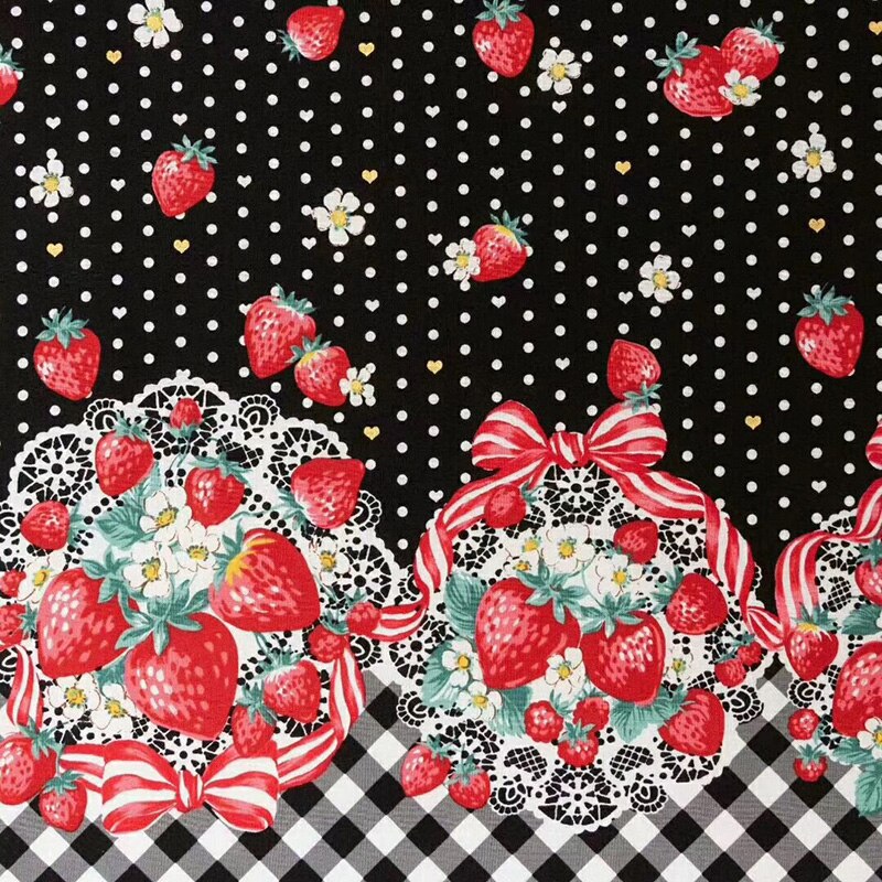 Tela de fresas japonesa importada fina de 110x50cm, tejido de algodón acolchado de Material de costura, tela de retales impresos Diy para ropa de bebé: black