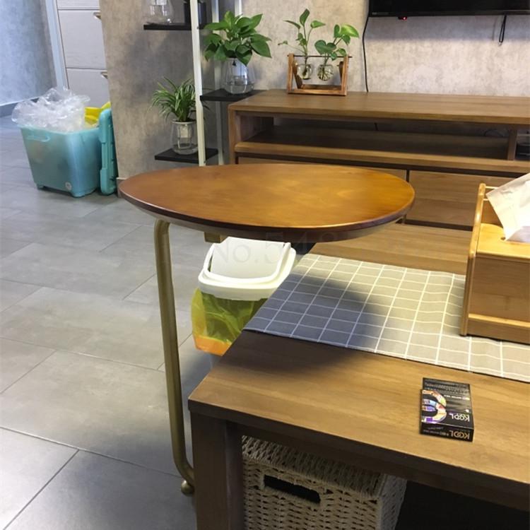 Nordisk minimalistisk soveværelse sengebord oval massivt træ læsebord balkon lille sofabord sofa mini hjørnebord
