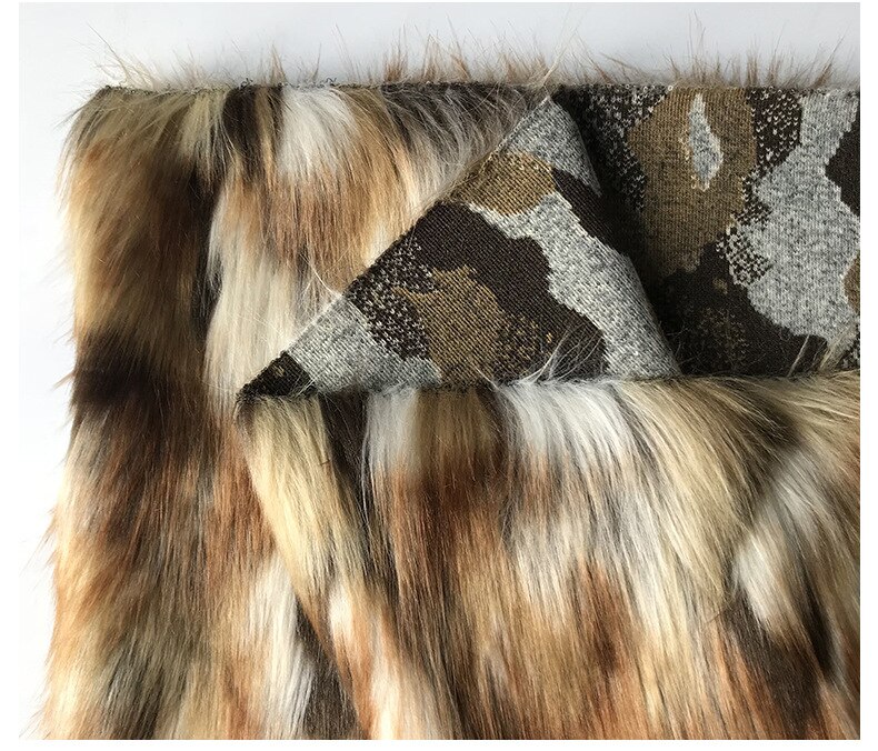 Faux Fur Bruin Koffie Vierkante Jacquard, Kleding Stiksels Met Flanel Stof