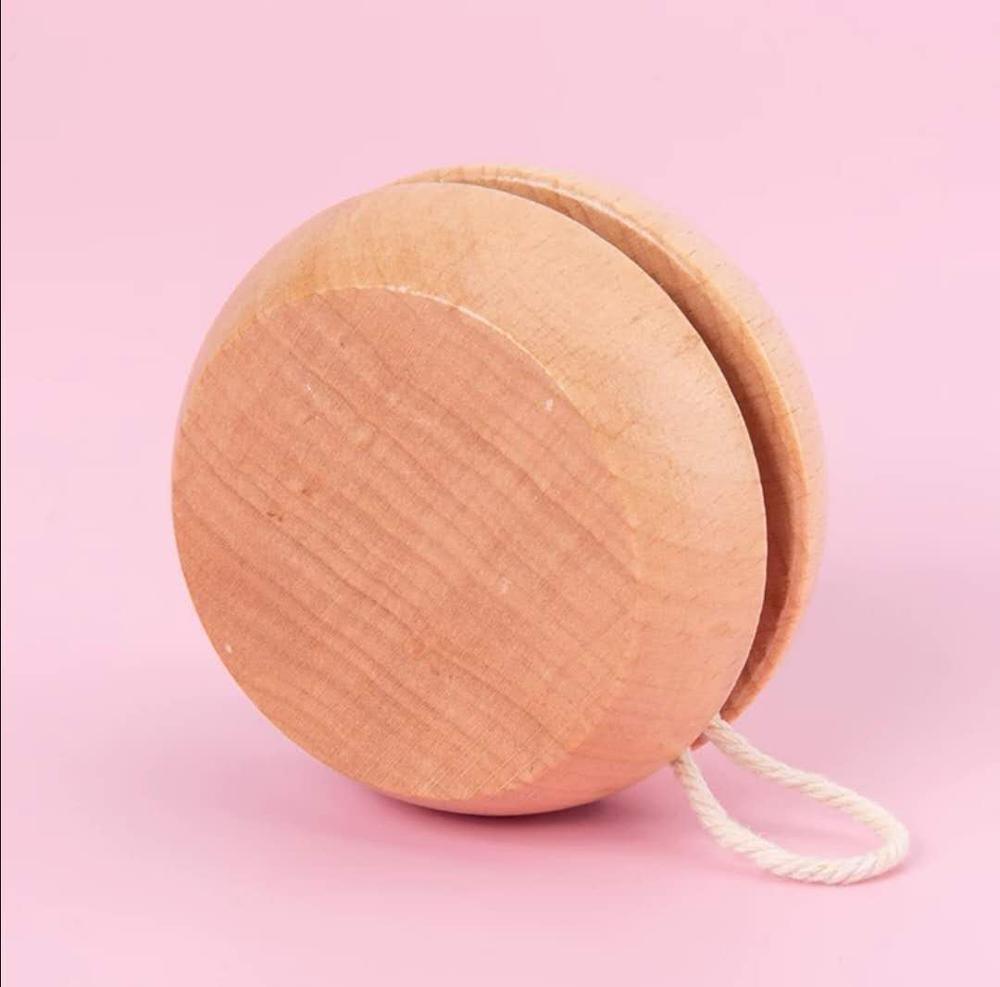 Cute Animal Prints Wooden Yoyo Toys: Pure color