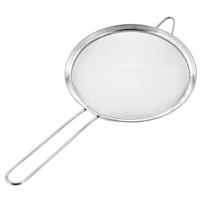 4 PCS Kitchen Sieve Flour Sieve Fine Sieve 7/12/16/22 Cm Set in Stainless Steel Noodle Sieve
