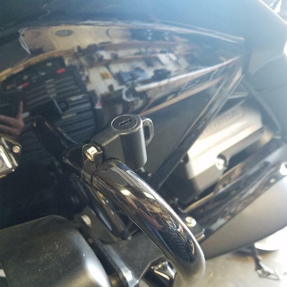 Motorcycle Helmet Lock Universal Safety Bicycle Hanging Security Quick Release For 22mm Tube With 2 Keys Anti Theft Aluminum