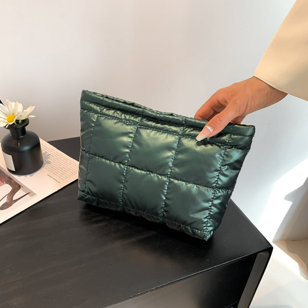Quilted Embroidered Women's Puffer Makeup Bag Cotton Padded Small Storage Bags Down Solid Cosmetic Pouch Ladies Mini Clutch Bags: Gold
