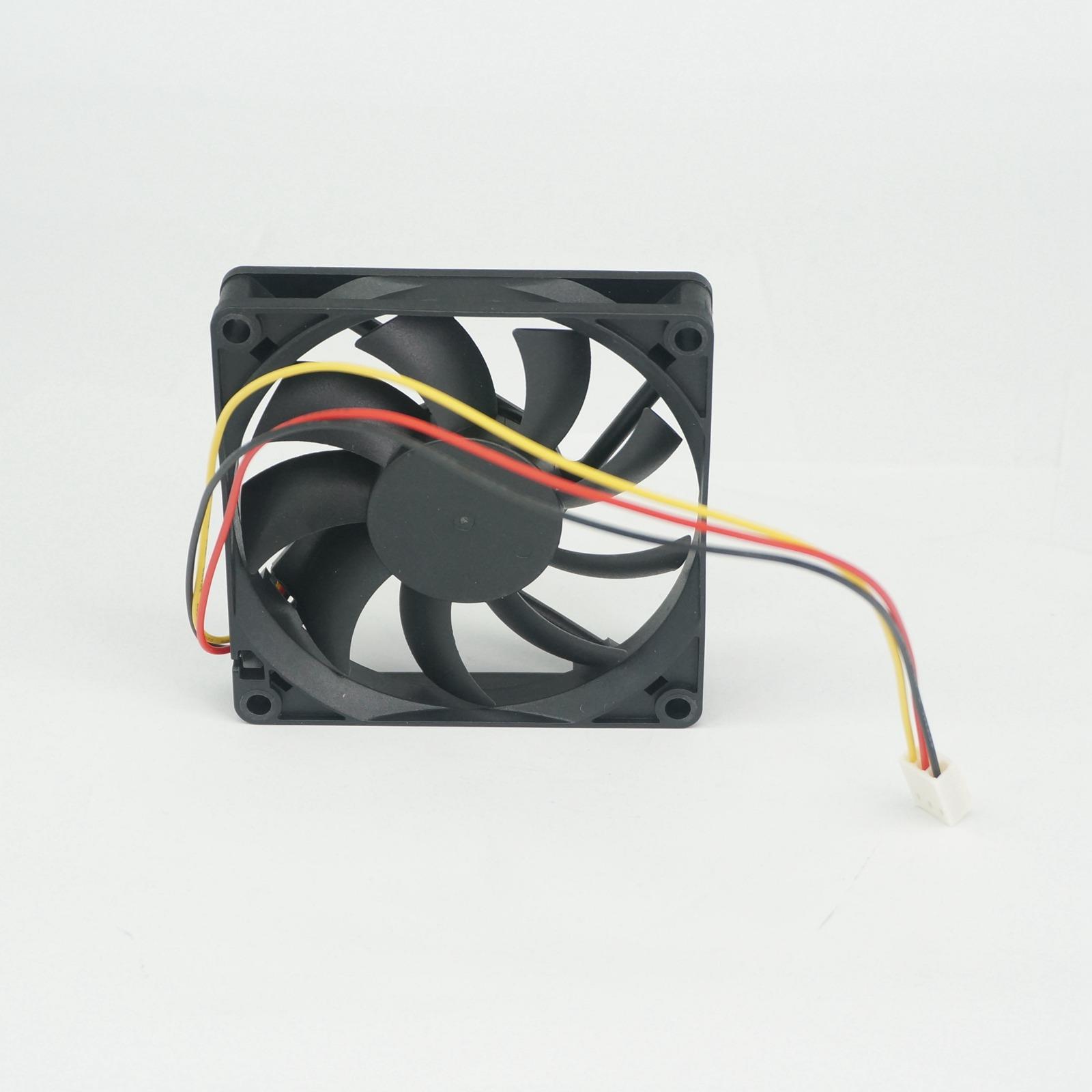 12V DC 80x80x15mm Axial Radiator Fan 3000RPM Dual Ball Bearing Middle Speed