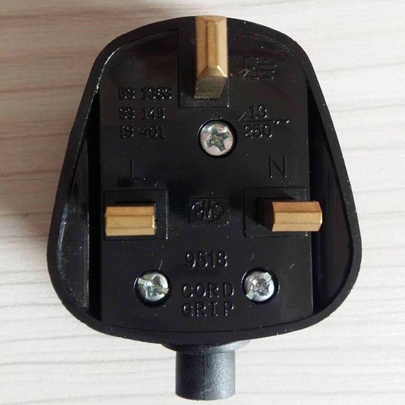 UK 3 Pin Power Plugs Converter Socket black color BS Adapter BS1363 Standard 13A@250V for 3000W water heaters and appliances