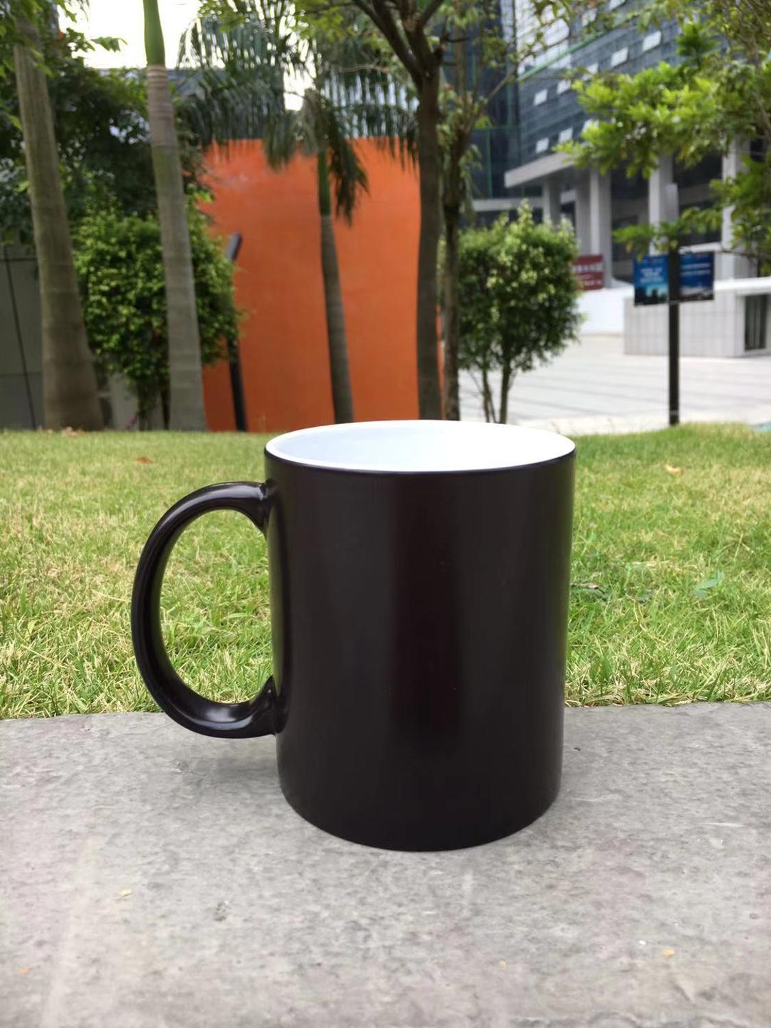 Een Grade Plain Mat Zwart Diy Keramische Warmtegevoelige Kleur Veranderende Magische Foto Sublimatie Mok