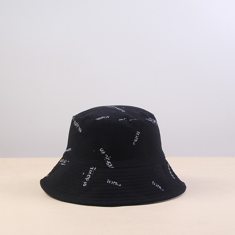 Produkt bokstav mönster fiskarmössa rosa gul svart beige grå vårsommar solskydd dam bucket hat: Svart