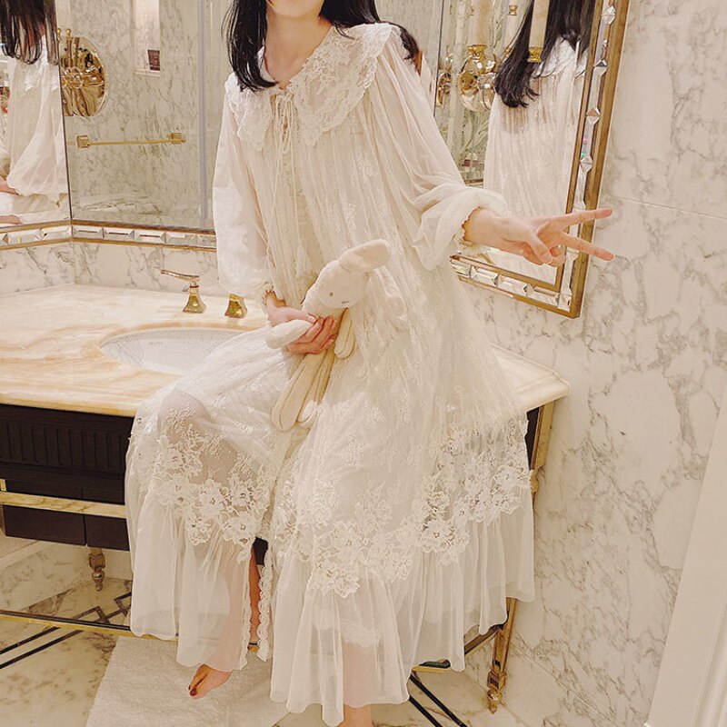 Bata de encaje bordado para mujer, vestido de noche largo de malla blanca de Hada, camisones victorianos Vintage, ropa de dormir de princesa