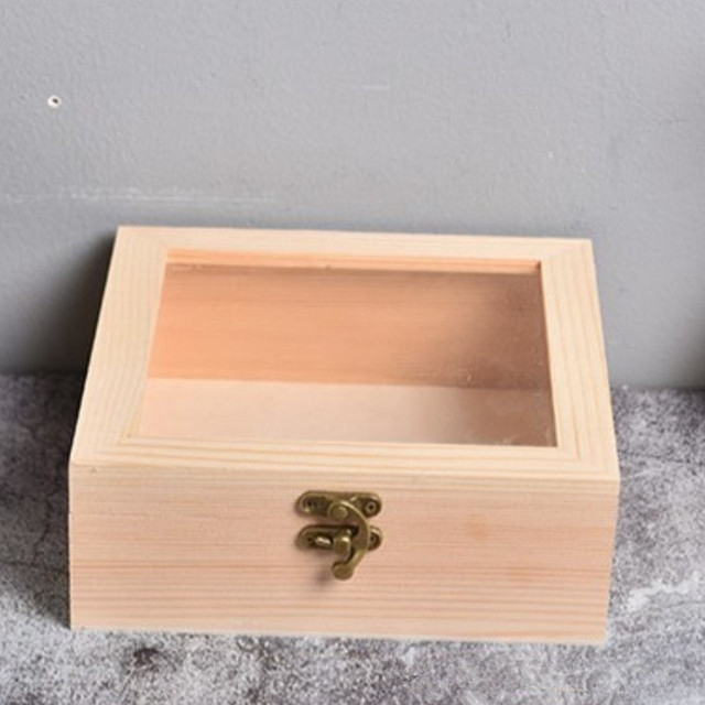 Retro Jewelry Box Desktop Natural Wood Clamshell Storage Decoration Square Wooden Handmade Craft Box With Lock Organizers: 12x12x5cm