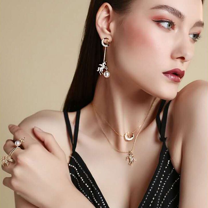 Silvology 925 Sterling Zilveren Creatieve Maan Zirkoon Hanger Ketting Goud Mode 925 Vrouwelijke Ketting Vriendschap Sieraden