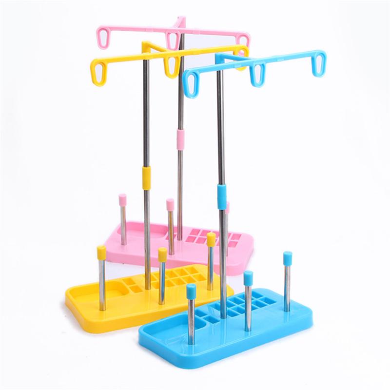 1 pc sytrådstativ husholdnings universal universal holdbar 3 spoler stand trådholder til ser symaskine