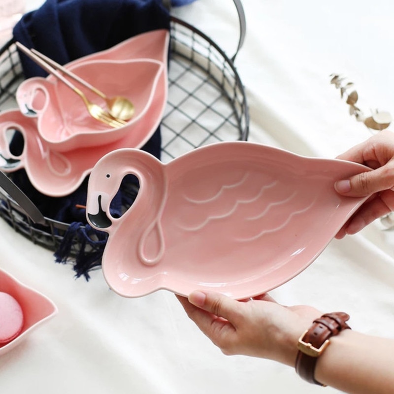 Platos de cerámica con forma de flamenco, vajilla creativa en 3D para postre, plato de frutas, bol para ensalada, platillo de desayuno y té original, estilo occidental, 1 unidad