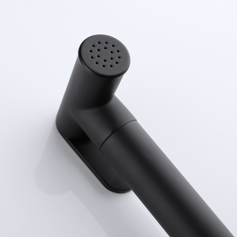 Dysesprøyte håndhold shattaf bidet dusjkran kran med tut 1.5m slangebrakett til hagetoalett