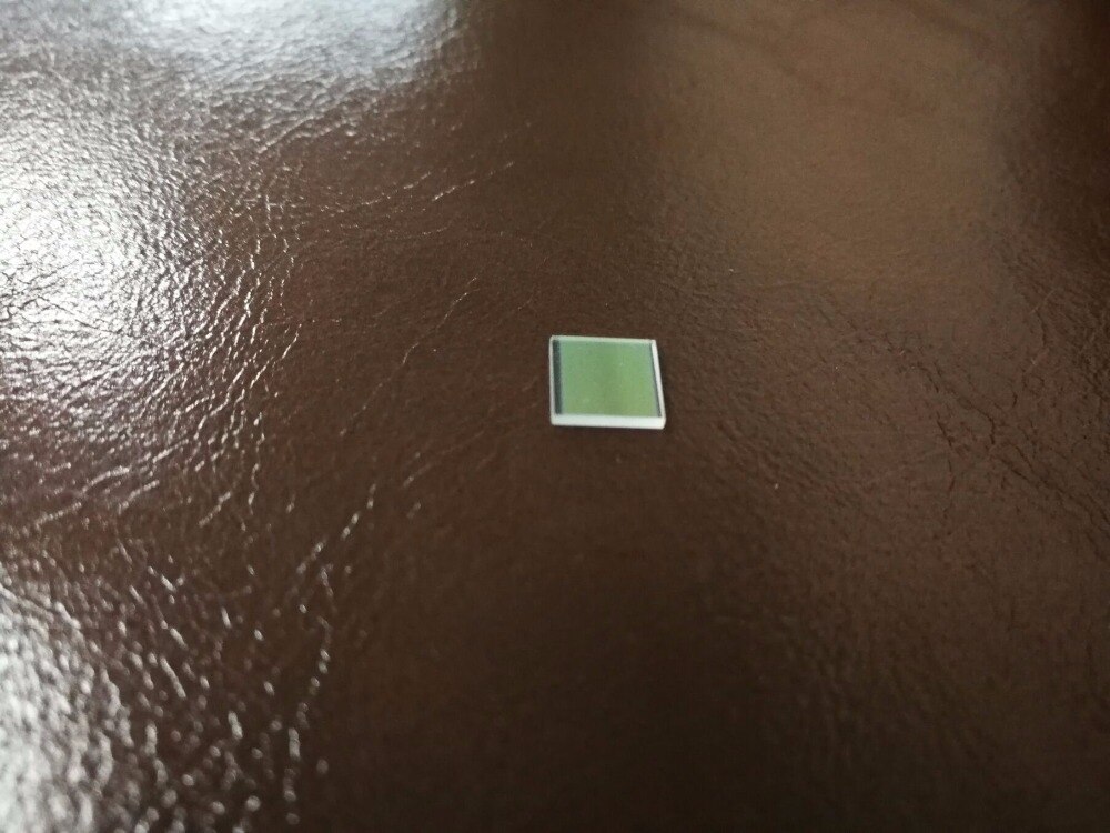 Taille 6*6*0.5mm 650nm UV/IR filtre de coupe utilisé pour lentille de caméra et spectromètre