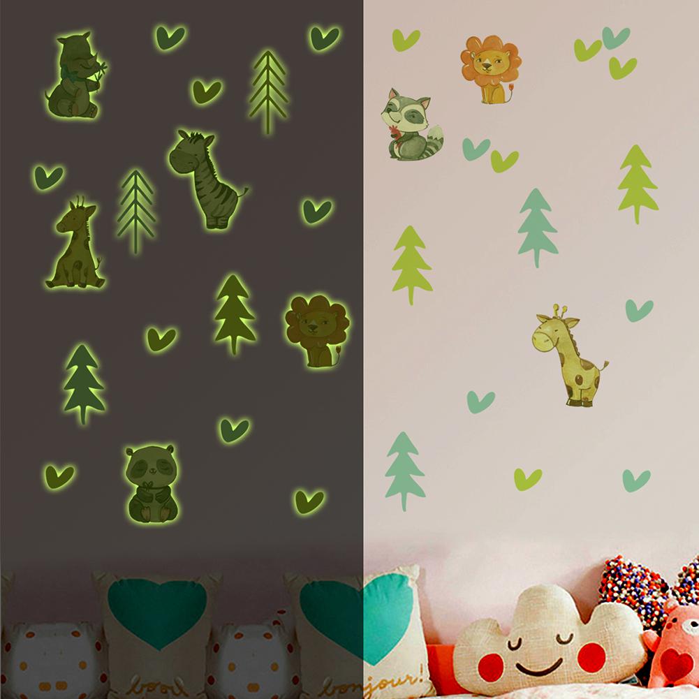 Cartoon Bos Dier Lichtgevende Muurstickers Kinderen Fluorescerende Kids Slaapkamer Glow In The Dark Muur Decoratie Stickers 4 Stuks