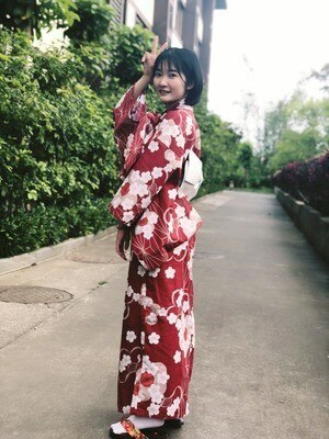 Traditionell japansk blommig kimono med bälte dam bomull yukata klänning japan sexiga dansföreställningar cosplay kostym  a60514