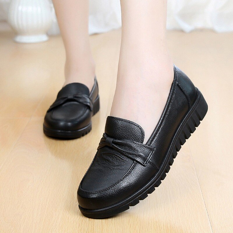 Zzpohe kvinders sko forår blød såle mor sort enkelt sko læder skridsikker afslappet behagelig middelaldrende flade sko – Grandado