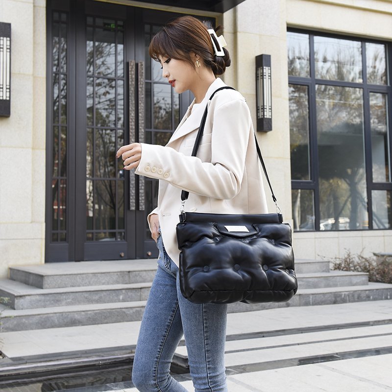 OLSITTI – Sac à bandoulière en velours pour femmes, fourre-tout de couleur unie, grande capacité, hiver