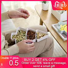 Creativos aperitivos en forma del árbol de Navidad, frutos secos, semillas, frutas secas, platos de plástico, Bol, bandeja de desayuno, suministros de cocina casera