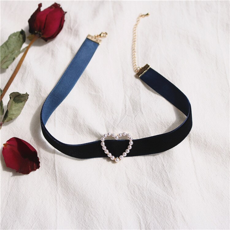 Vintage Pearl Velvet Chokers naszyjniki dla kobiet dziewczyn śliczne Retro geometryczne serce kołnierz naszyjnik biżuteria sztuczna hurtownia prezent: N0459 Blue Heart