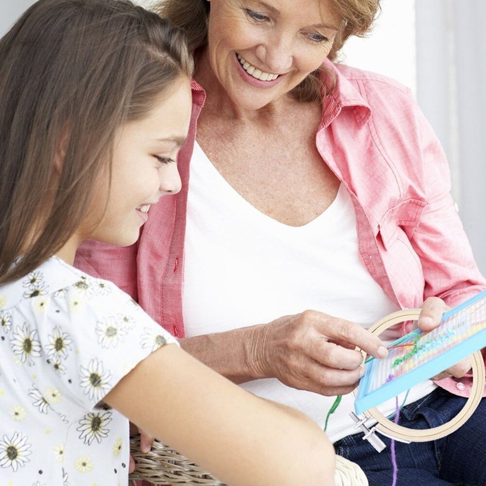 8-26cm Plastic Cross Adjustable Sewing Tool Plastic Embroidery Cross Stitch Hoop Ring Photo Frame home tools mix color supplies