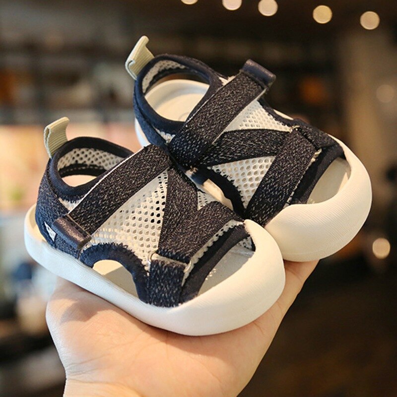 2021 proprietà nuove ragazze ragazzi sandali scarpe in maglia traspirante bambini sandali casuale bambini scarpe da cocco per bambino: nero / 14